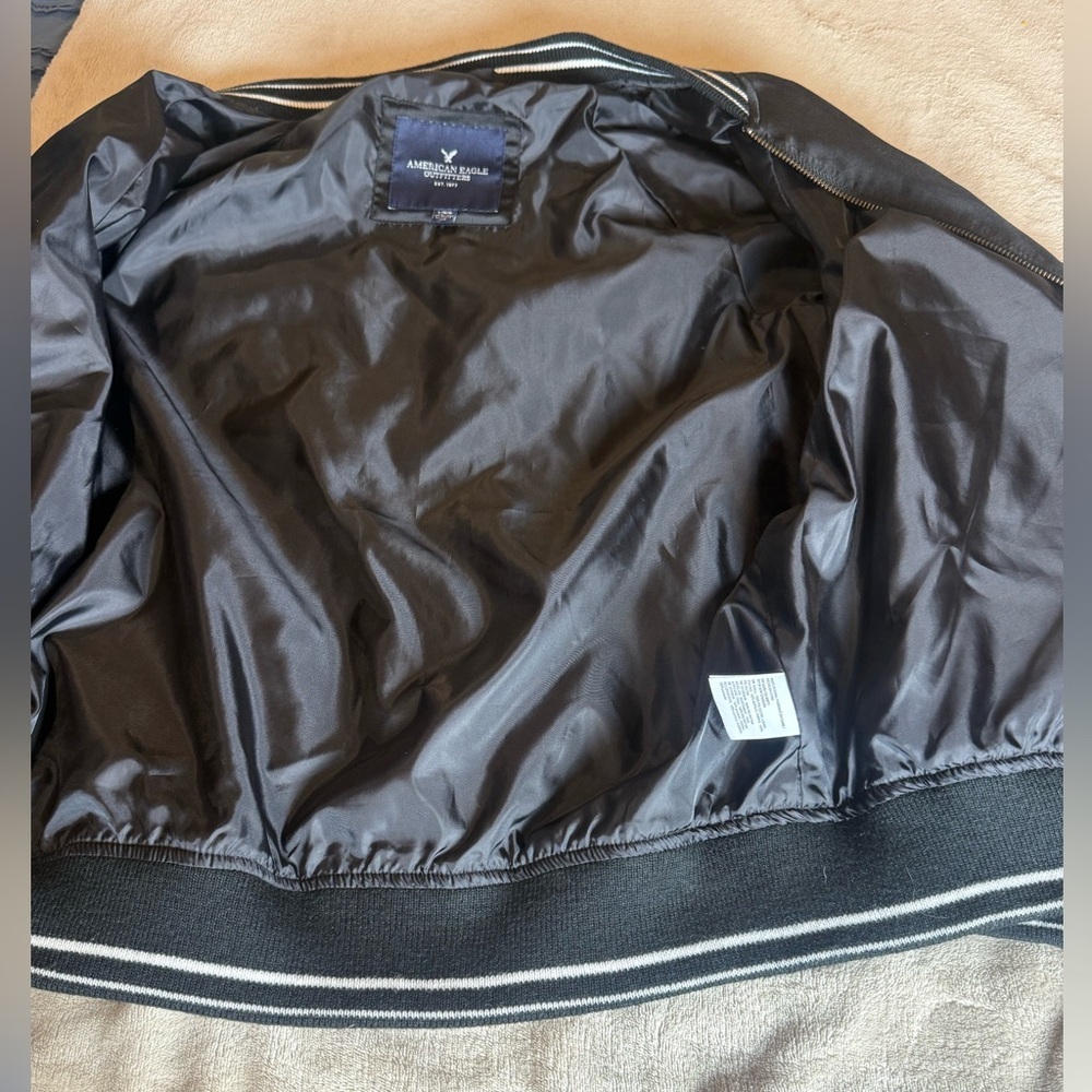 Vtg. American Eagle 90s Black White Satin Finish Zip Up Bomber Jacket Size Large - Picture 8 of 13
